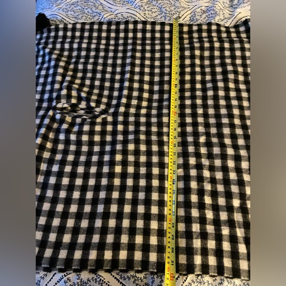 J Crew Buffalo Plaid Black White Cape Poncho Wrap - Picture 6 of 7